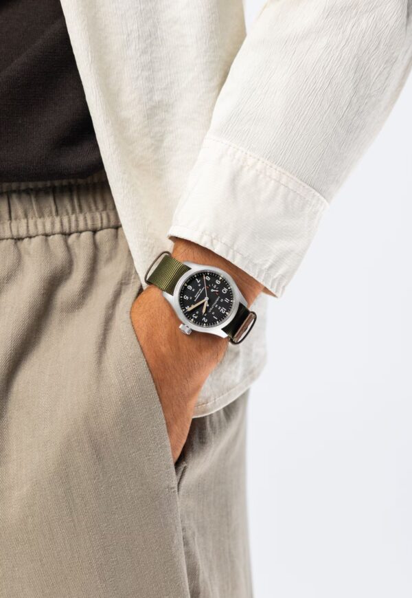 Montre homme Hamilton: Khaki Field Mechanical Power Reserve H69509930 – Image 4