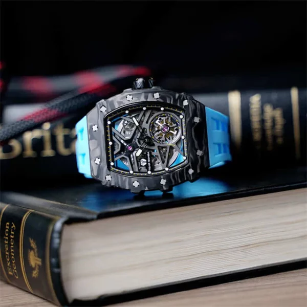 Montre Tsar Bomba: Élémentaire Automatique Carbone TB8209CF04 – Image 2